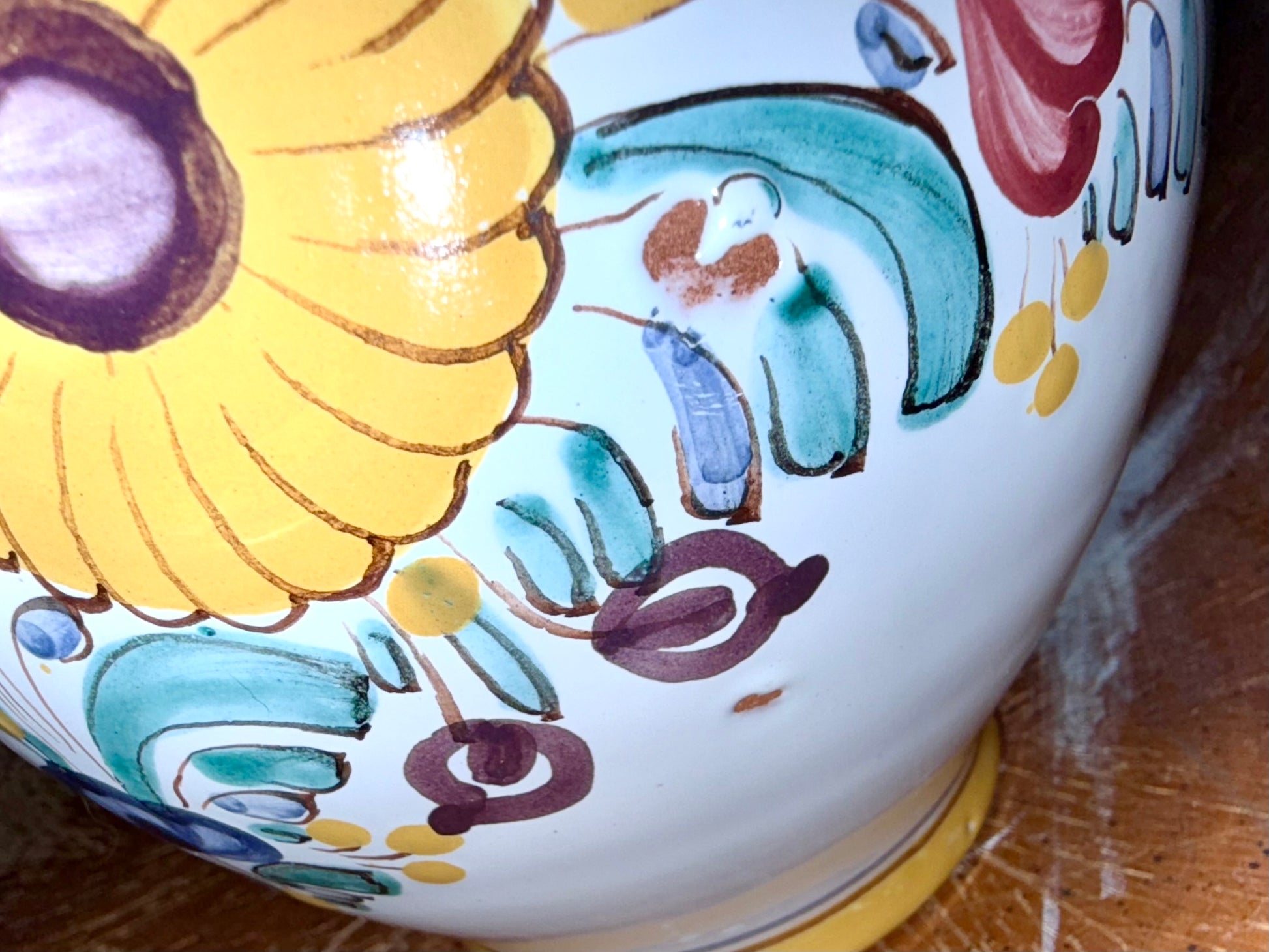 Hand-Painted Italian-Style Ceramic Vase Trio – Bright Florals
