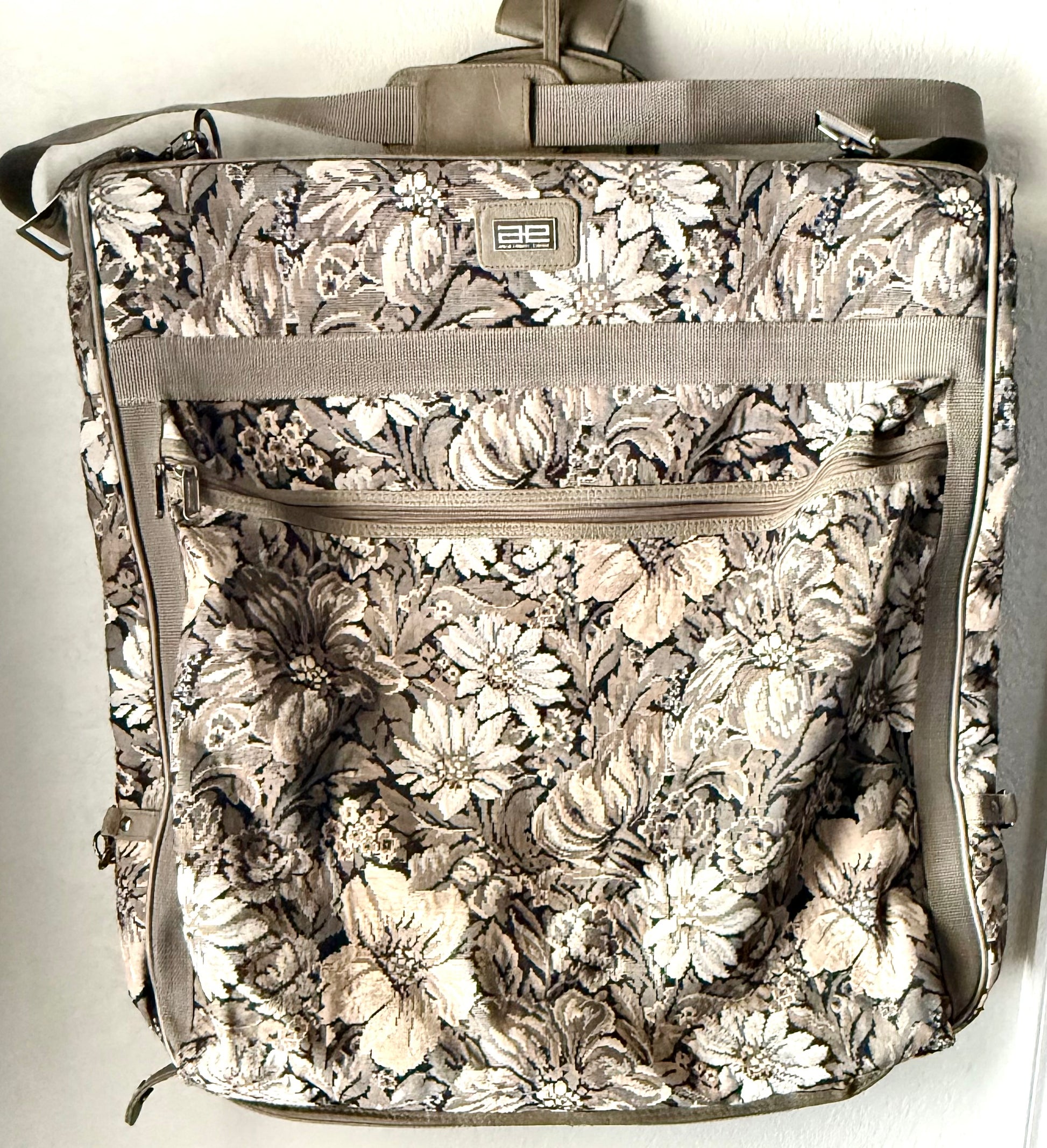 Vintage Amelia Earhart Luggage Garment Bag – Floral Tapestry Travel Case