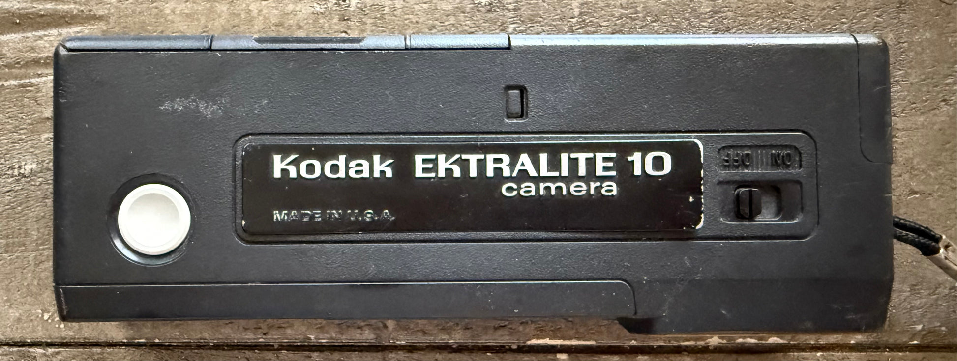 Kodak Ektralite 10 110 Film Camera – Vintage 1980s Pocket Camera (USA Made)