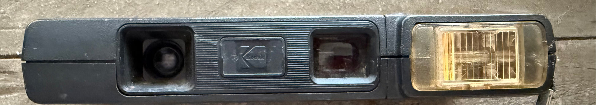 Kodak Ektralite 10 110 Film Camera – Vintage 1980s Pocket Camera (USA Made)