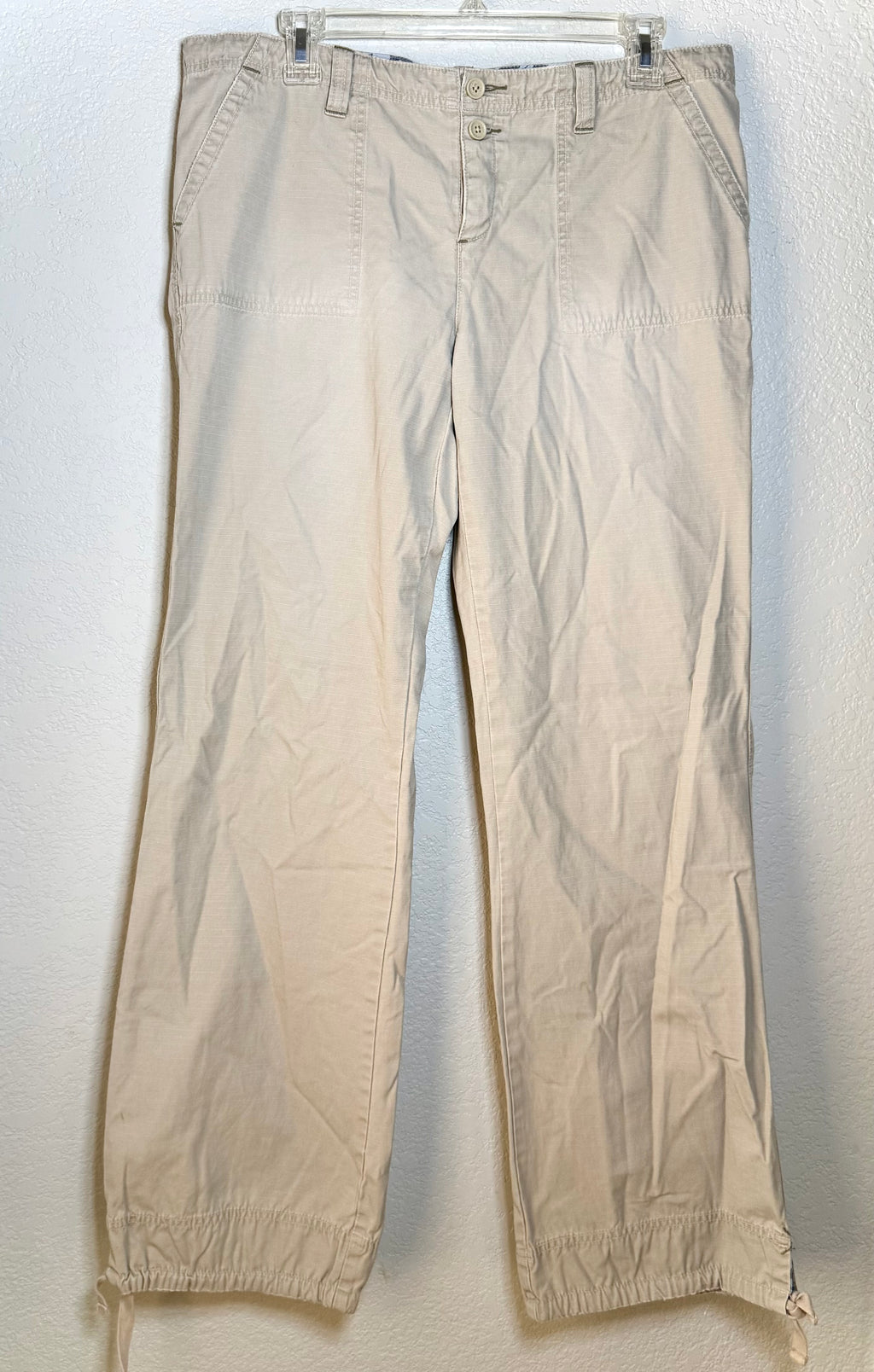 American Eagle Co. Cargo Utility Pants – Size 10 – Khaki Beige Drawstring Hem