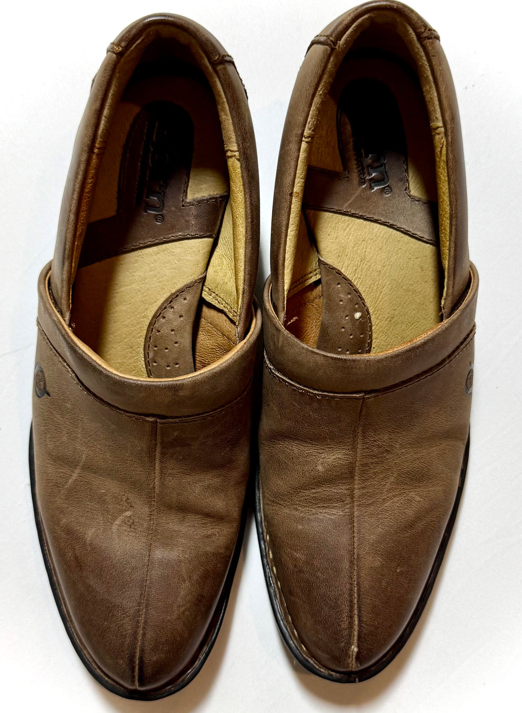 Born to Roam Leather Heeled Loafers – Size 5.5