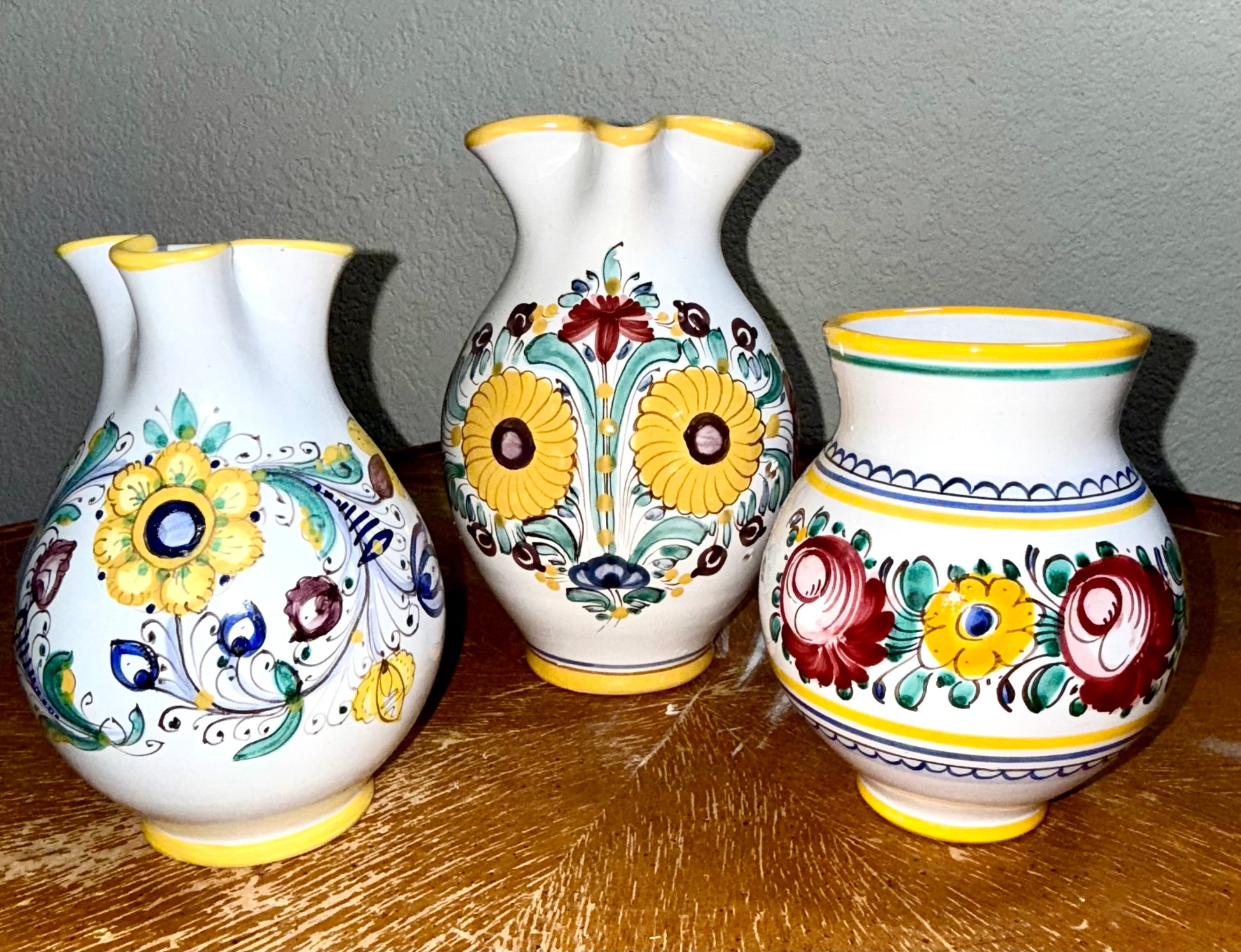Hand-Painted Italian-Style Ceramic Vase Trio – Bright Florals